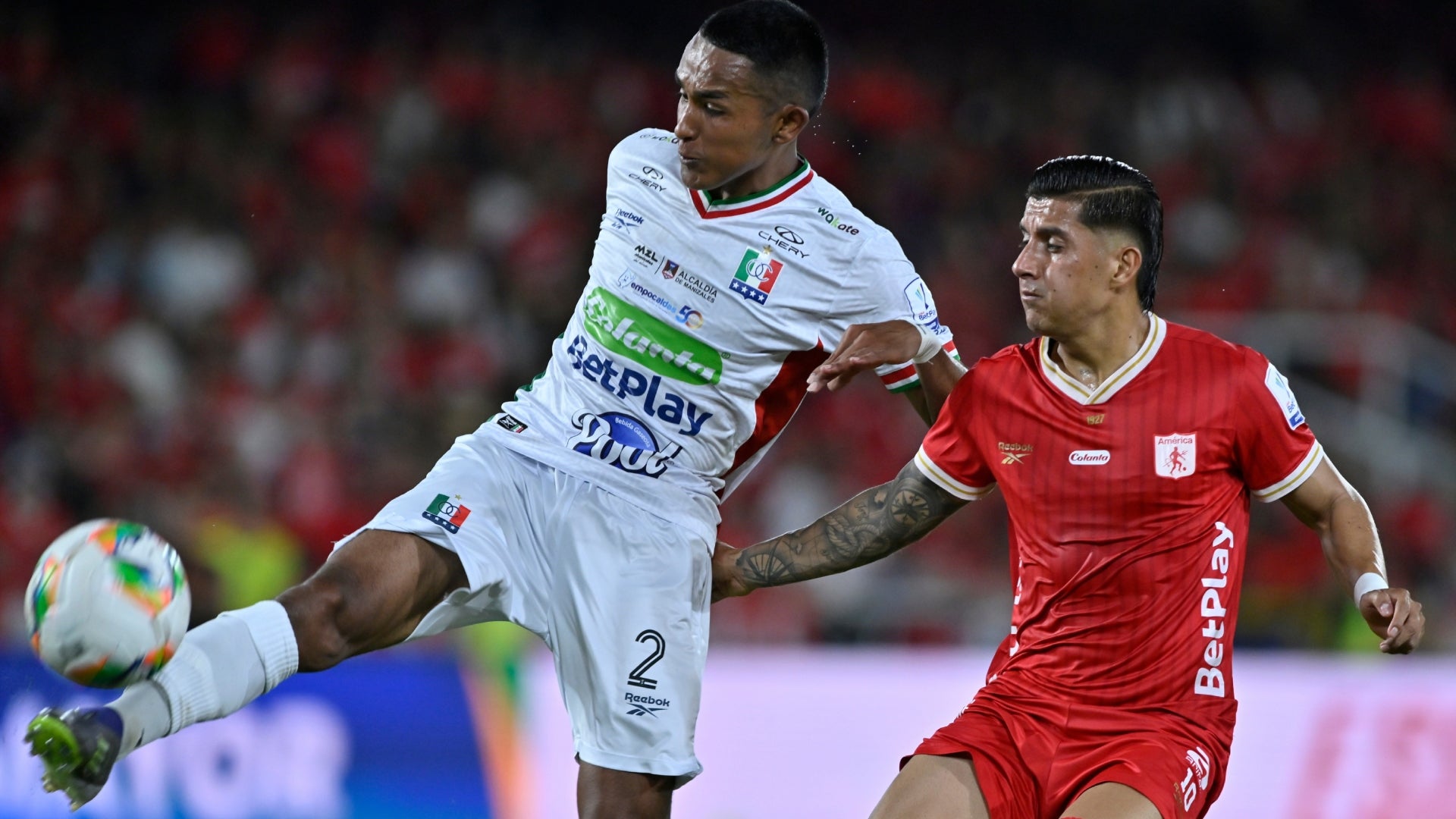 Once Caldas se salvó del gol de América_ Yeison Guzmán perdonó - VizzorImage