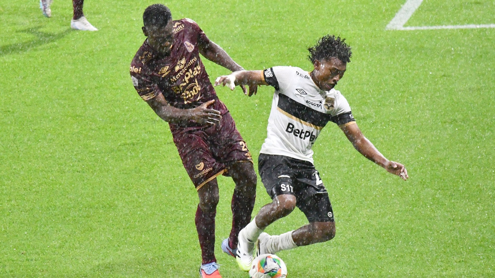 Inter Bogotá se salvó de Tolima