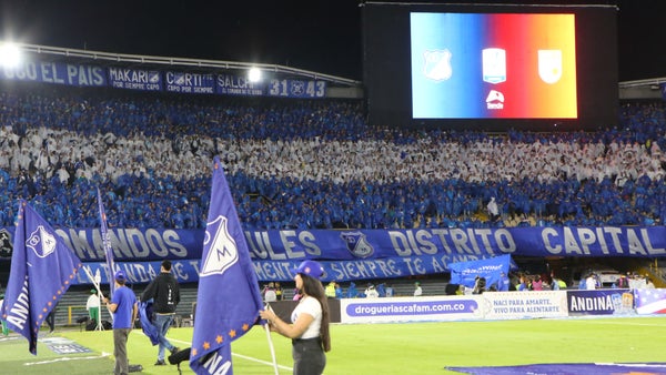 Sencia reconoce fallas y contó cómo recuperará la grama de El Campín