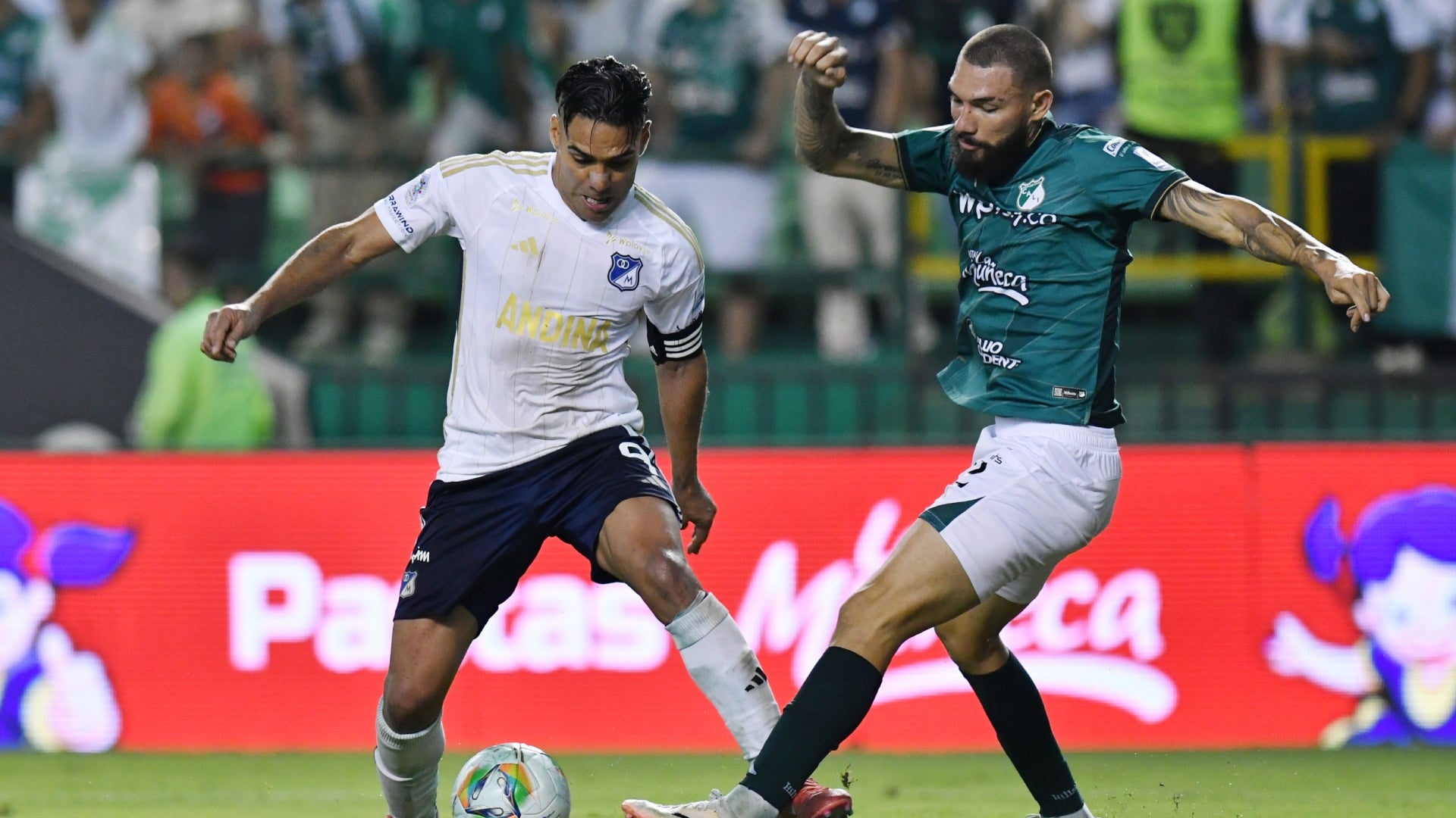 Falcao vs Caldera en Cali vs. Millonarios - VizzorImage