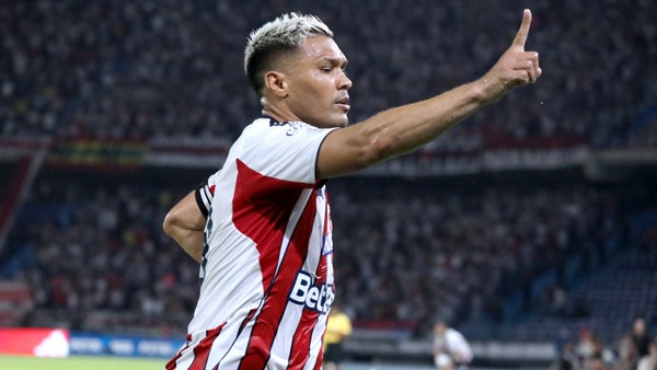 Junior se estrena en el Romelio Martínez con el regreso de Teófilo