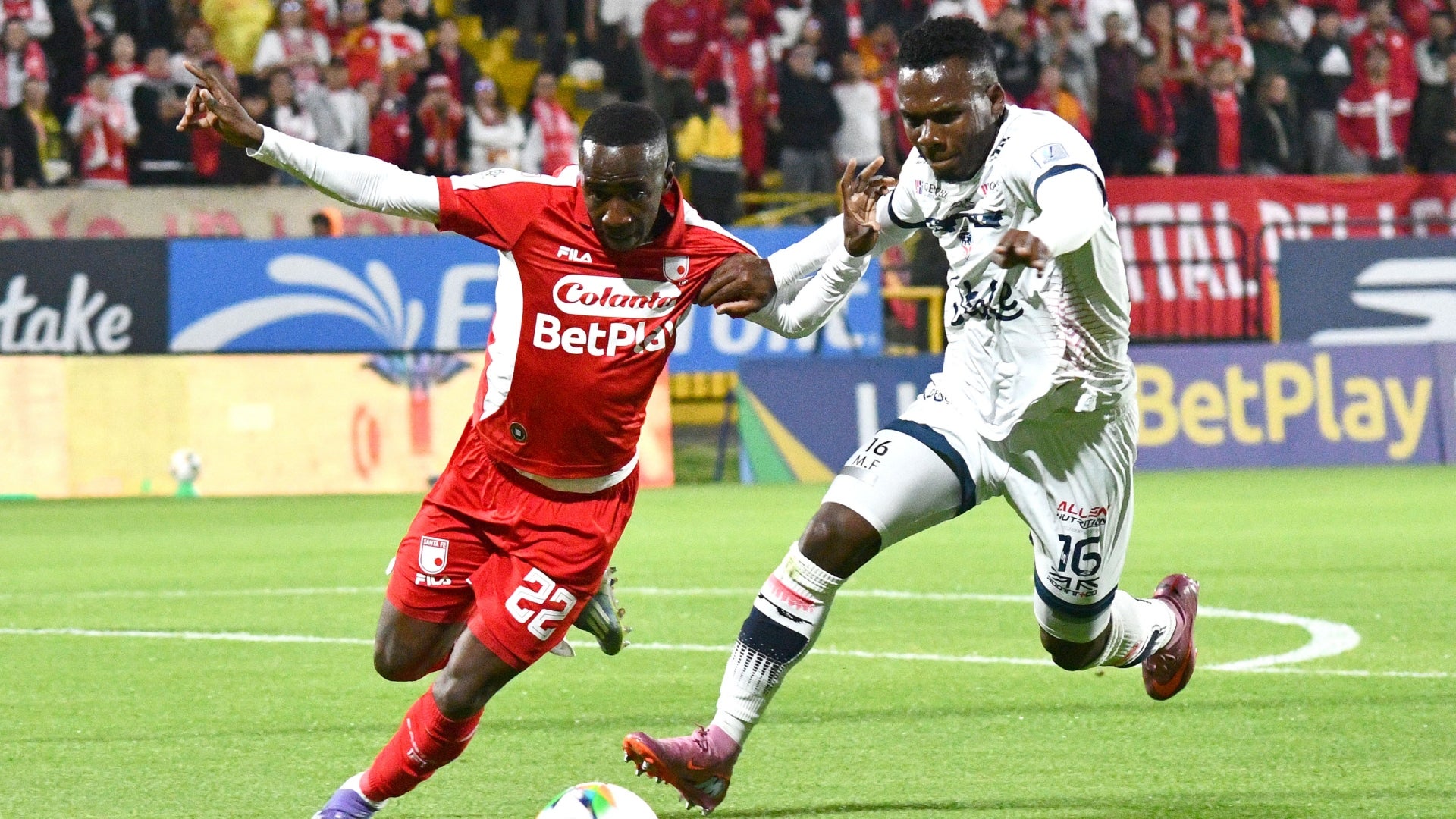 Polémica jugada en Fortaleza vs. Santa Fe