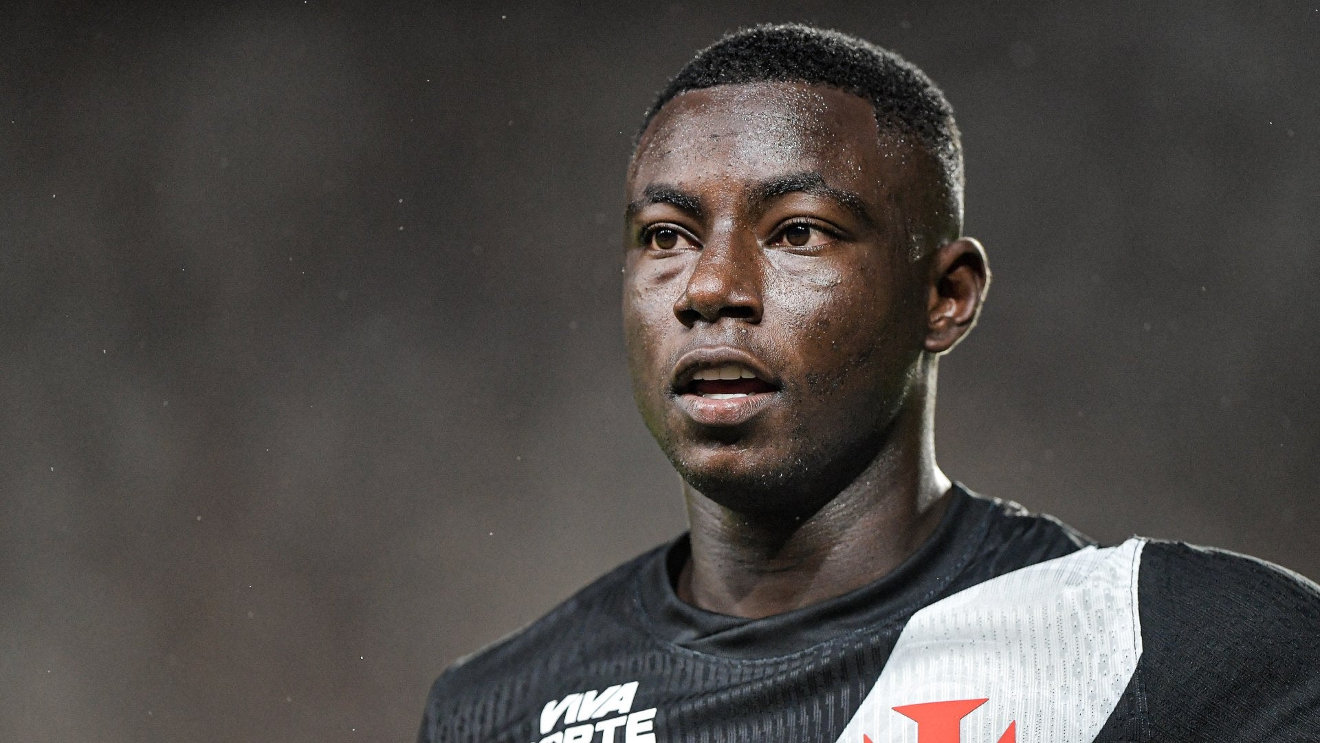 Marino Hinestroza tendría su primer problema en Vasco da Gama