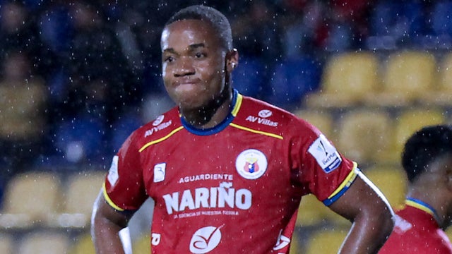 Yoshan Valois no tendría cerrado su fichaje al fútbol del exterior - VizzorImage
