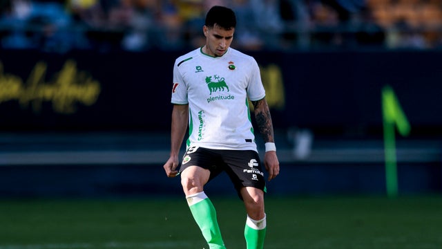 Gustavo Puerta fue expulsado por una fuerte falta en España