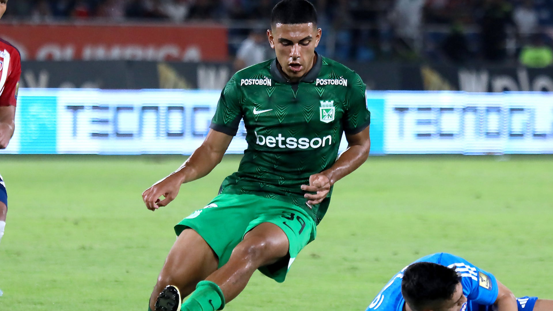 Emilio Aristizabal sale de nuevo de Atlético Nacional