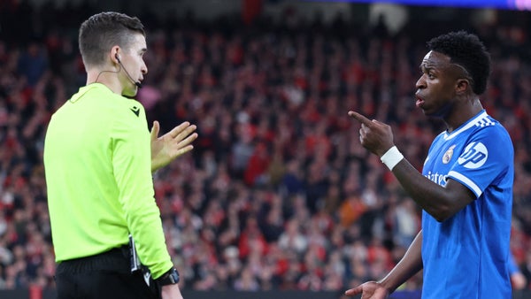 Vinicius denuncia actos racistas en Champions League ante Benfica Vinicius denuncia actos racistas en Champions League ante Benfica