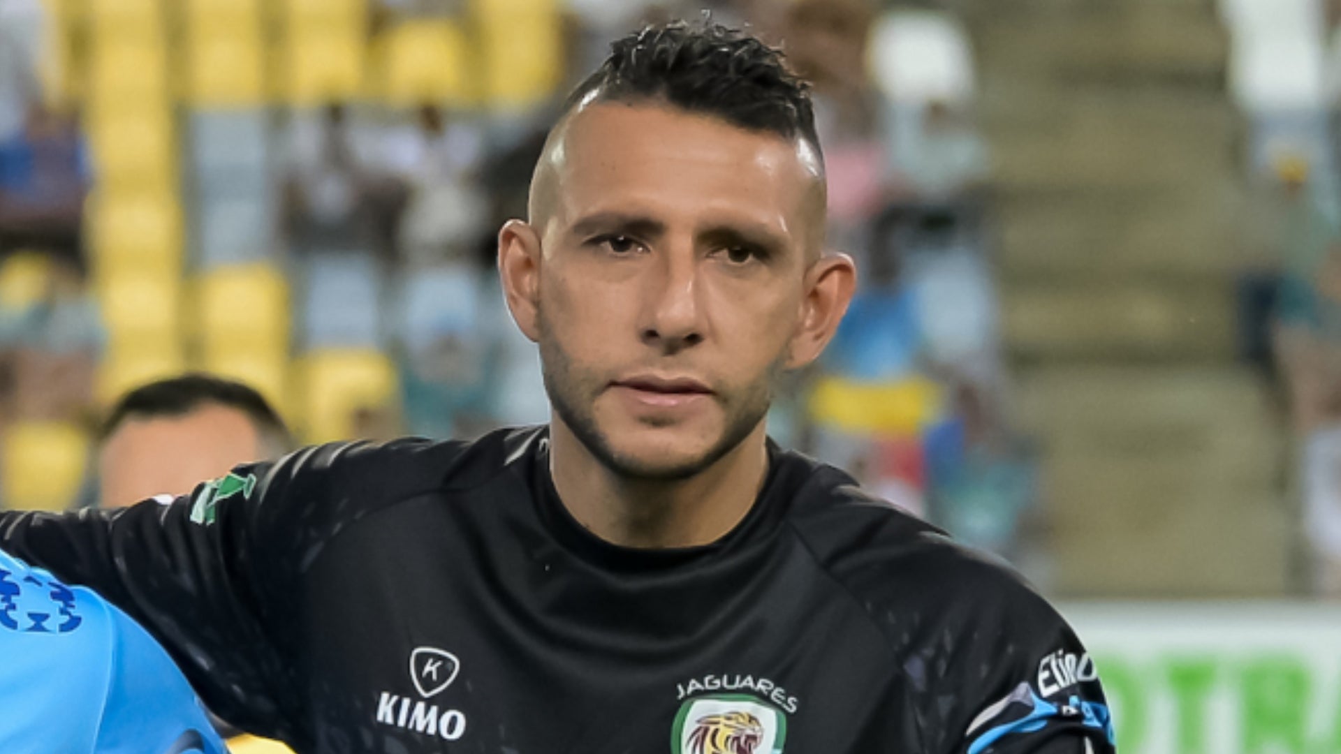 Diego Martínez voló y evitó dos goles de Santa Fe contra Jaguares - VizzorImage