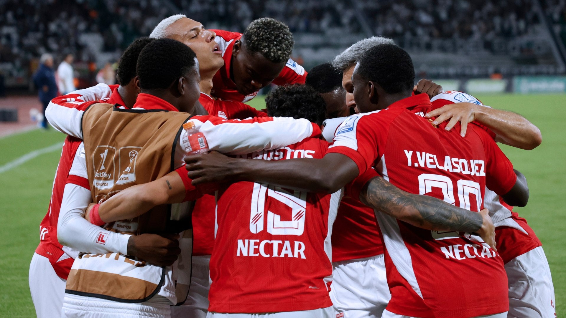 Santa Fe buscaría reforzarse en el ataque