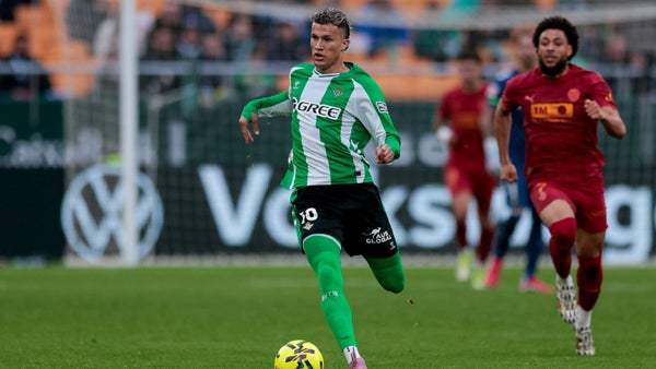 Nelson Deossa sueña con la selección y la Copa Mundial 2026™ Nelson Deossa sueña con la selección y la Copa Mundial 2026™