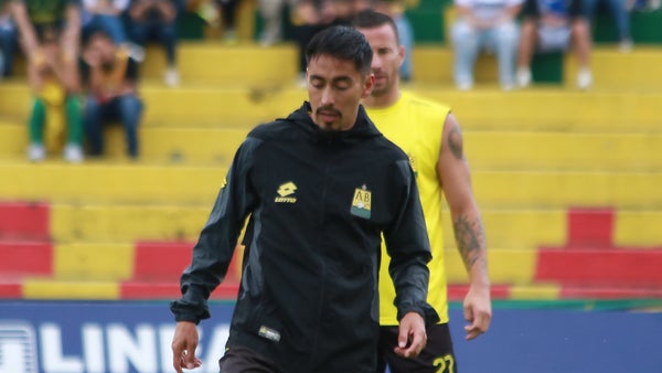 Fabián Sambueza será baja de Bucaramanga para la Liga BetPlay
