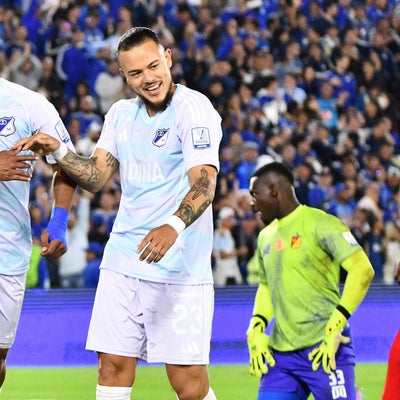 Millonarios goleó a Pereira en El Campín y toma un respiro en la tabla
