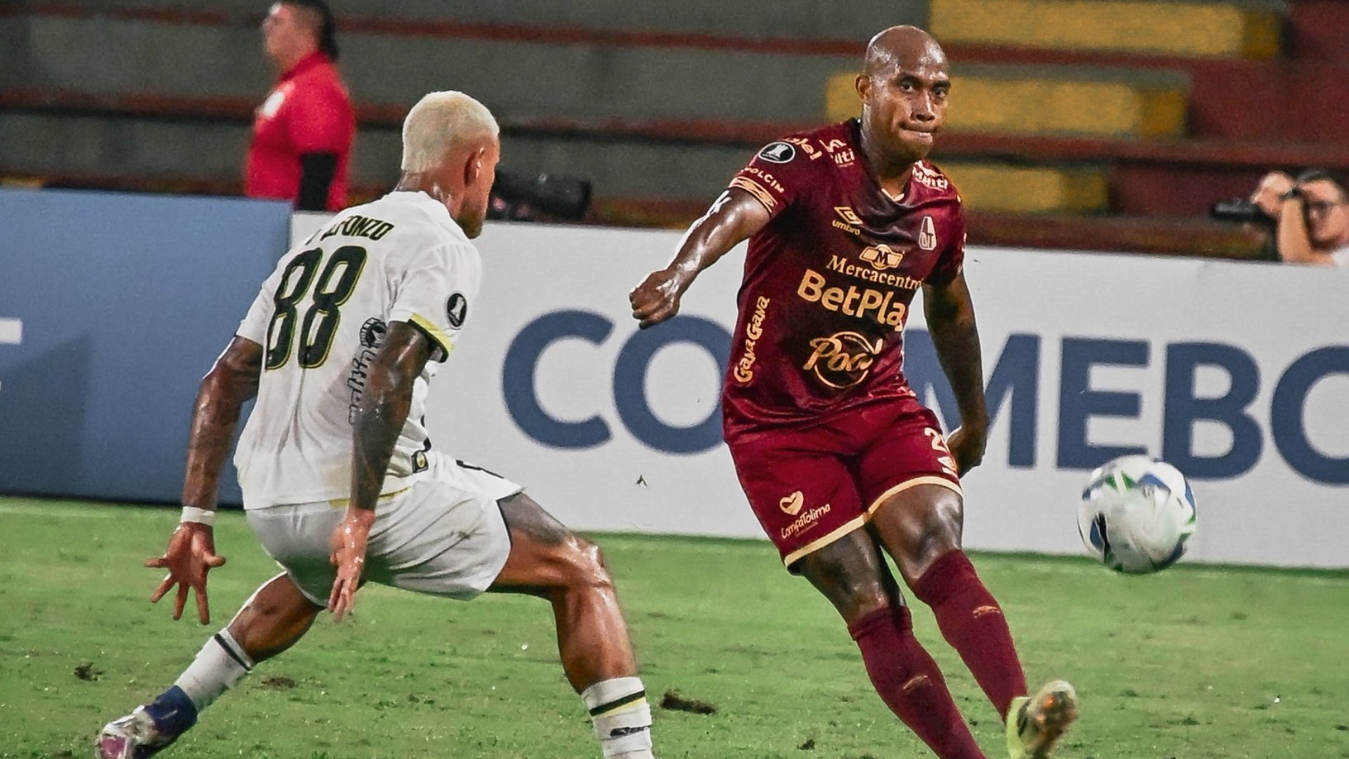 Tolima eliminó a Táchira en penales