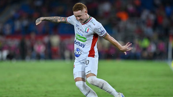 ¡Festejo frustrado! El VAR anuló el gol de Once Caldas contra Chicó