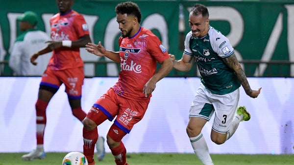 Cali igualó ante Fortaleza y volvió a dejar dudas en su hinchada Cali igualó ante Fortaleza y volvió a dejar dudas en su hinchada