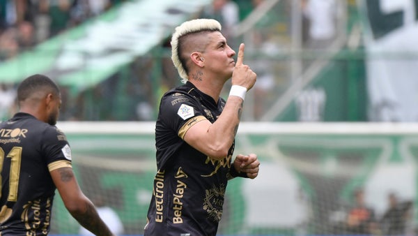 Michael Rangel fue presentado en su nuevo club Michael Rangel fue presentado en su nuevo club