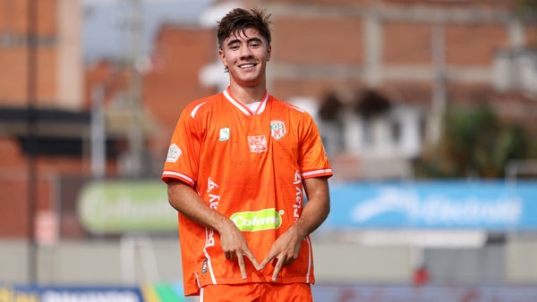 Envigado vence a Boca Juniors y sube al quinto lugar del Torneo