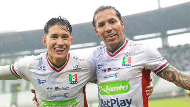 Once Caldas estrenará una camiseta azul celeste en 2026 - VizzorImage