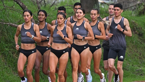 Referente del atletismo colombiano celebra 22 años de legado