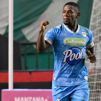 Pablo Rojas fue presentado en un nuevo club