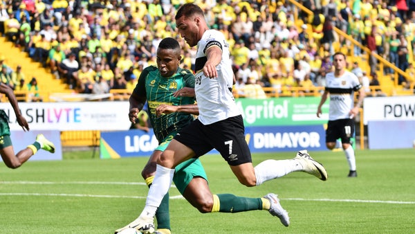 Bucaramanga pidió penal ante Inter de Bogotá por esta mano Bucaramanga pidió penal ante Inter de Bogotá por esta mano