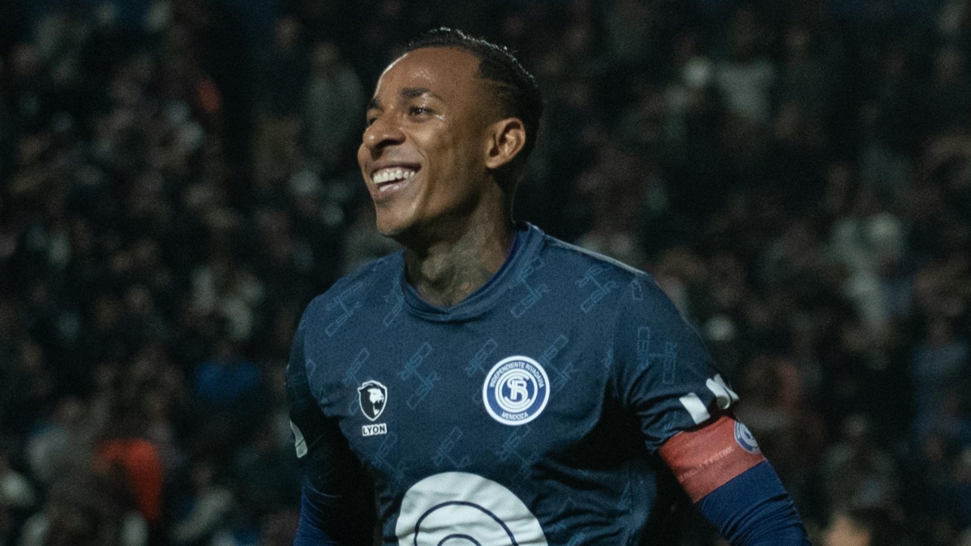 Sebastián Villa celebró una nueva asistencia con Rivadavia - @CSIRoficial