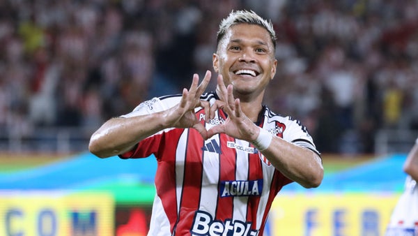 Junior se adelantó ante Fortaleza por golazo de Teófilo Gutiérrez