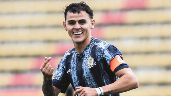 Andrés Cuadros se inventó un golazo y amplió la ventaja de Tigres