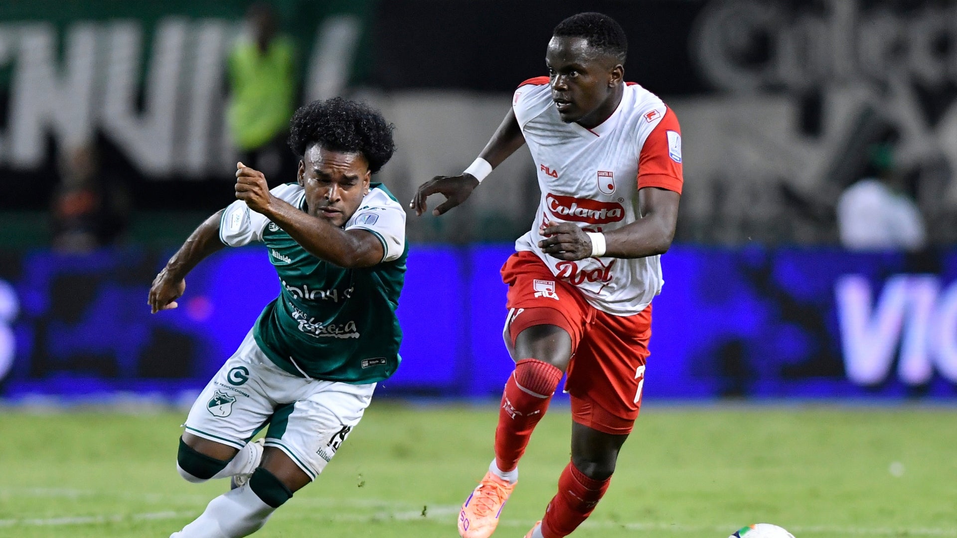 Deportivo Cali y Santa Fe siguen fuera de los 8 tras intenso empate - VizzorImage