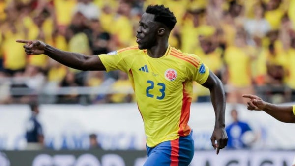 Davinson Sánchez sorprendió a todos entrenando con club del FPC