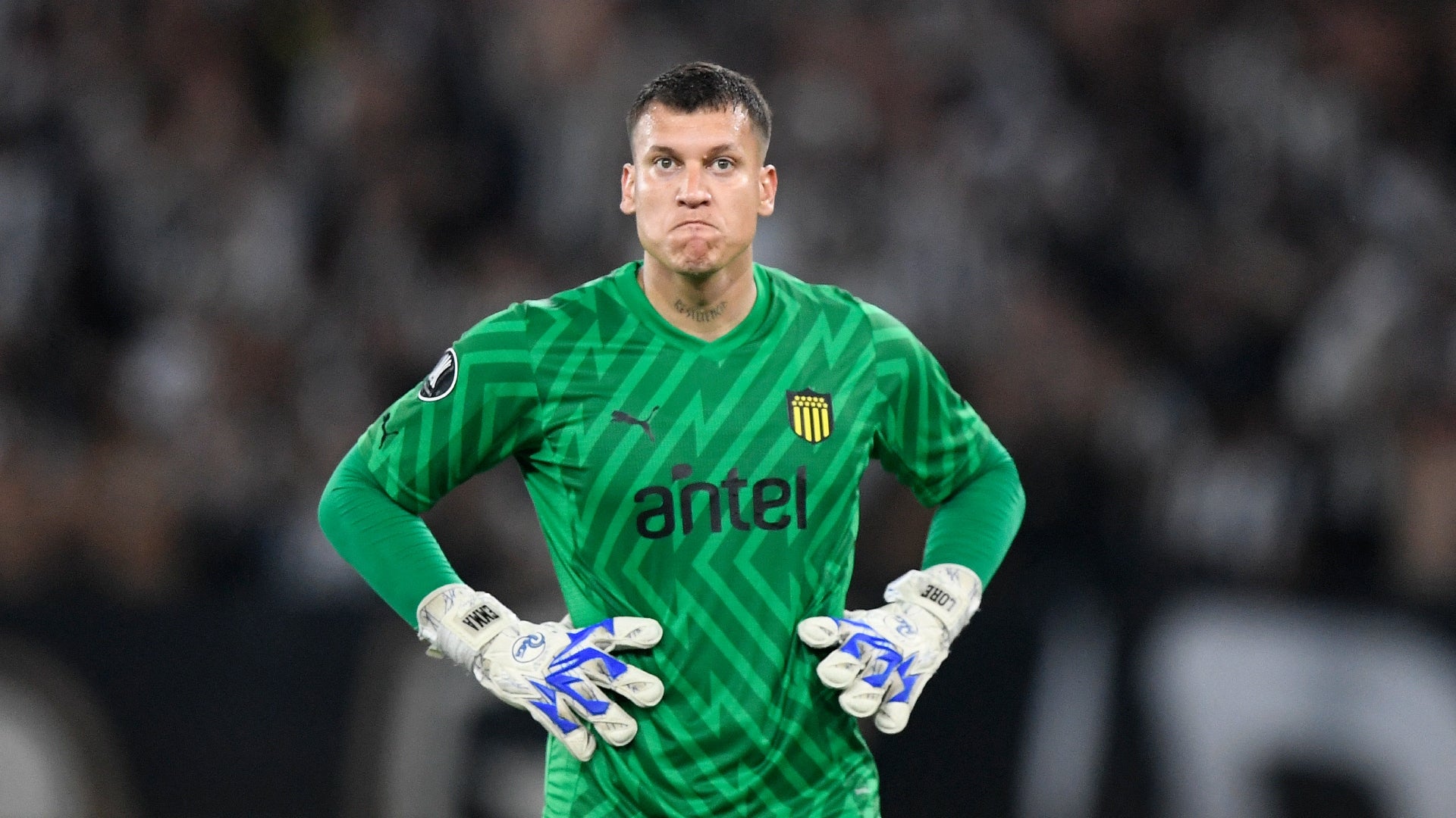 Washington Aguerre tiene un gran problema para enfrentar a Santa Fe