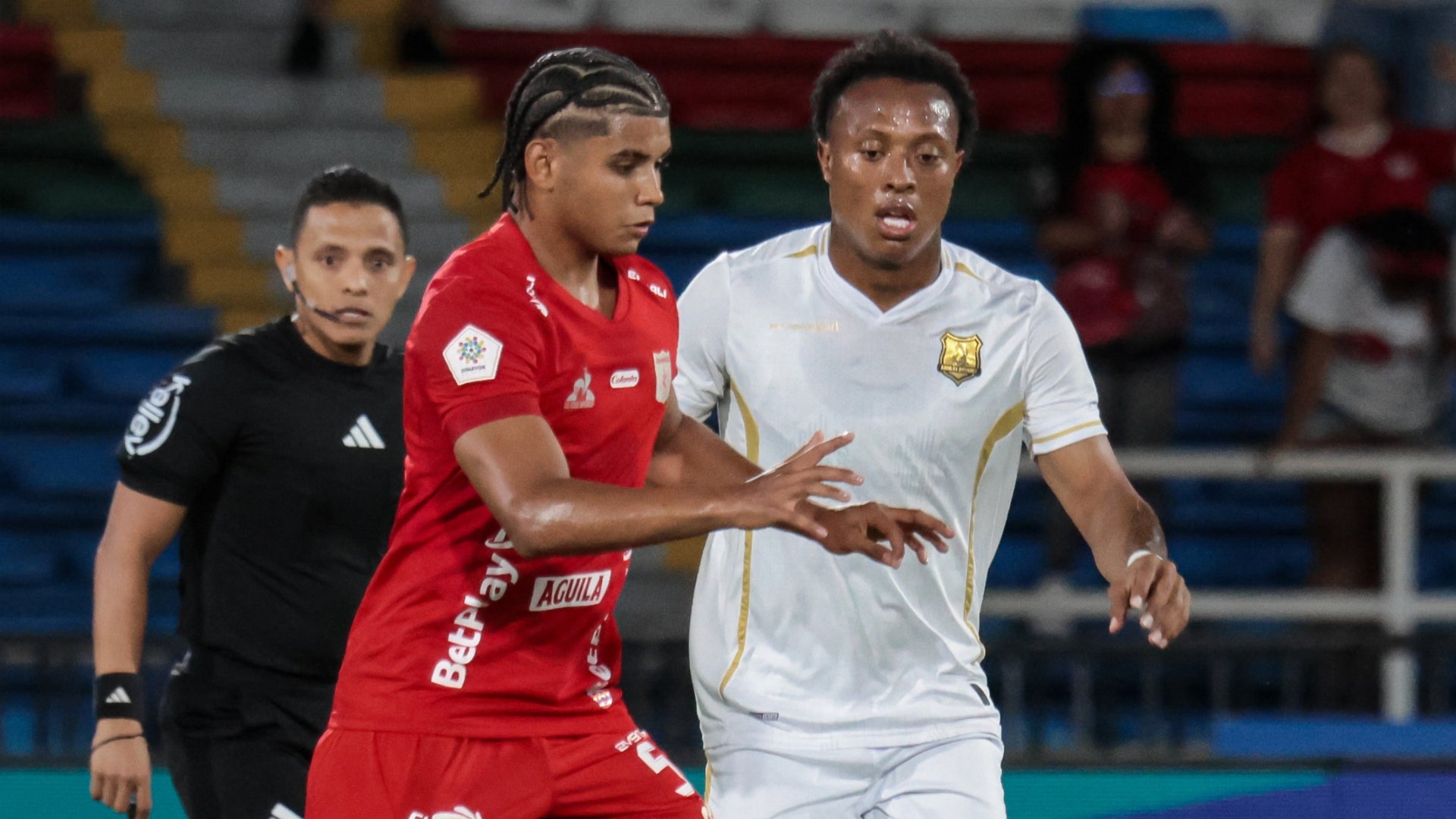 Águilas Doradas vs. América - minuto a minuto y goles (fecha 12) - VizzorImage