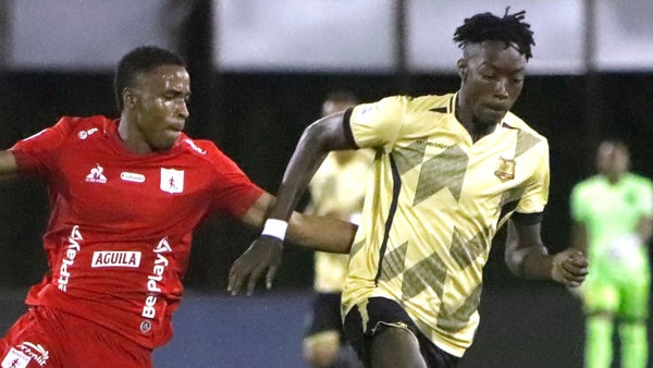 Águilas Doradas perdonó increíblemente el gol vs. América de Cali Águilas Doradas perdonó increíblemente el gol vs. América de Cali