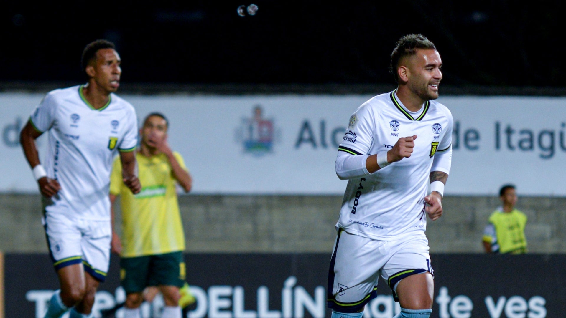 Inter de Palmira tuvo fortuna y marcó gol en casa de Leones - VizzorImage