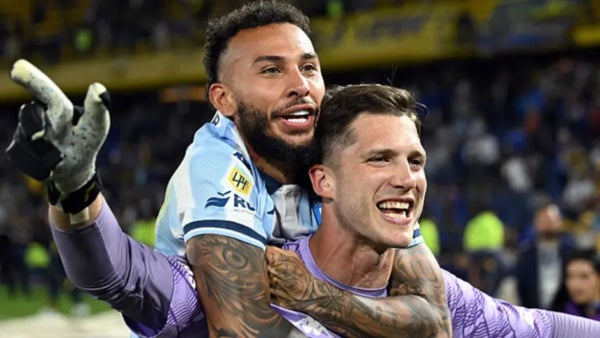 Duván Vergara habló con Dios para salvar a Racing ante Belgrano