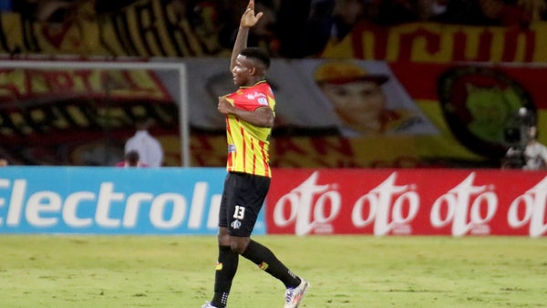 Pereira anotó un gol de camerino ante Cúcuta