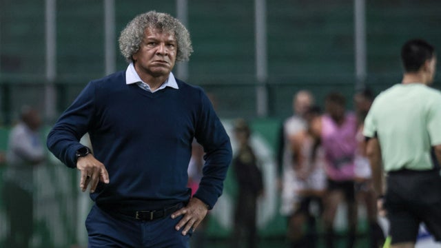 Alberto Gamero habría tenido acercamientos con un club del exterior