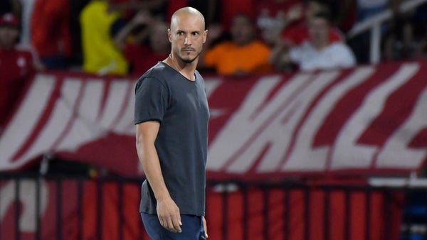 David González mostró la frustración de América tras empatar ante Llaneros