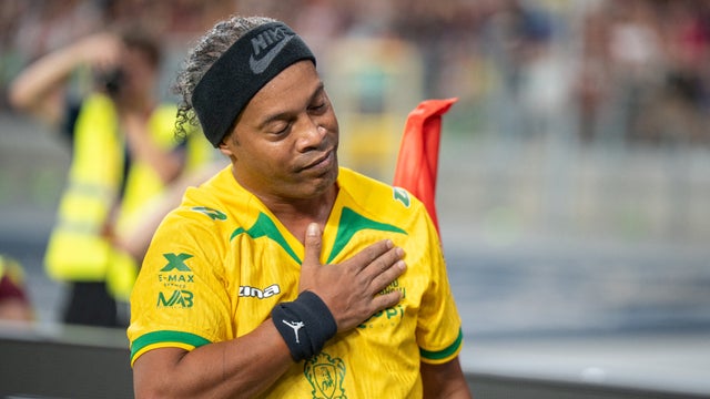 Ronaldinho vuelve a Colombia