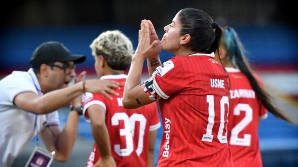 Catalina Usme celebró nuevo gol olímpico en América vs. Santa Fe