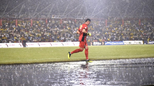 Llaneros vs. Once Caldas, aplazado por tormenta eléctrica Llaneros vs. Once Caldas, aplazado por tormenta eléctrica