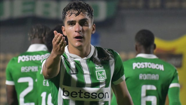 Nacional se toma la punta del FPC _ VizzorImage _ Camilo Erazo