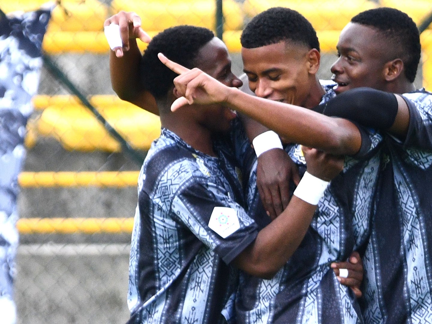 Tigres remonta a Barranquilla con tres goles en el segundo tiempo