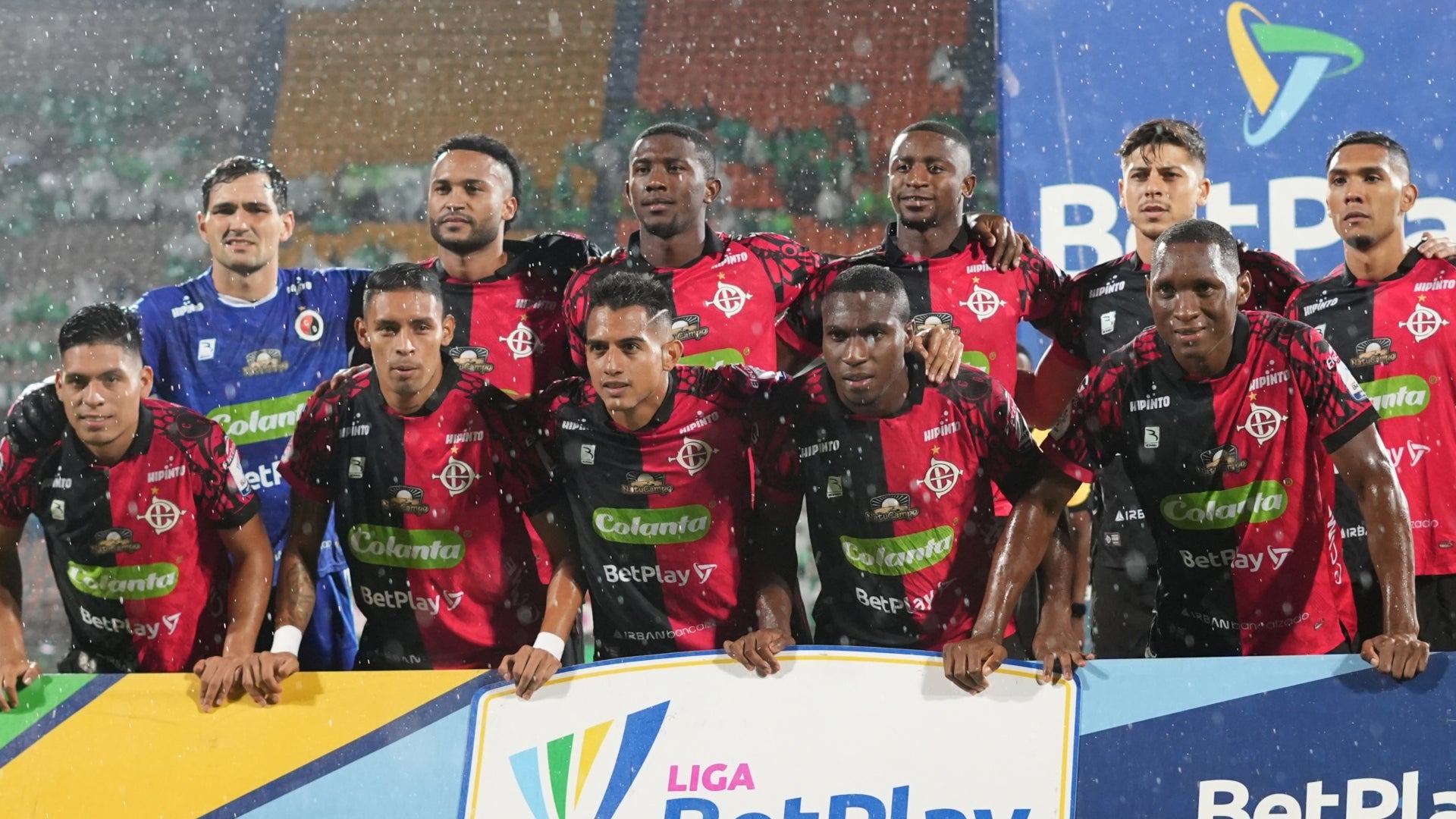 Cúcuta evitó en la línea el gol de Matheus Uribe en Nacional - VizzorImage