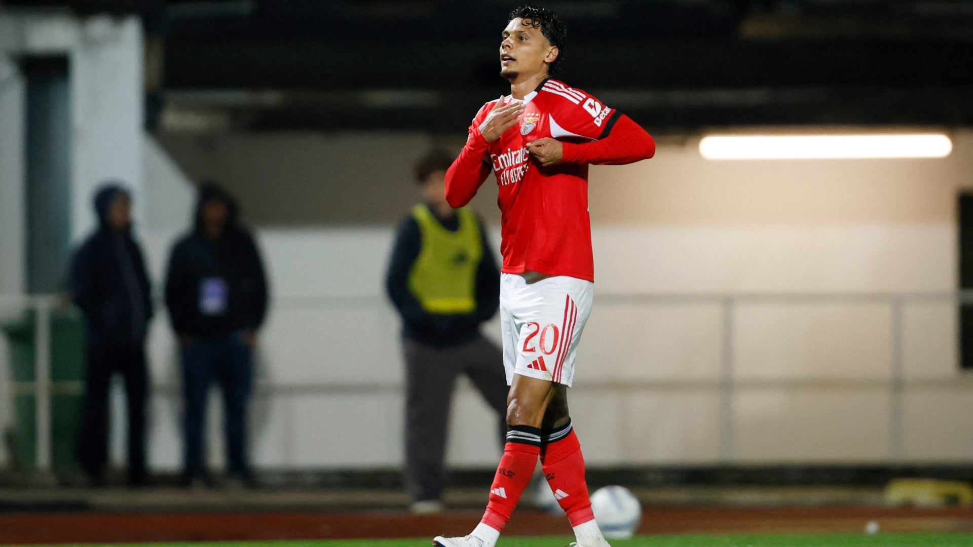 Gol de Richard Ríos con Benfica