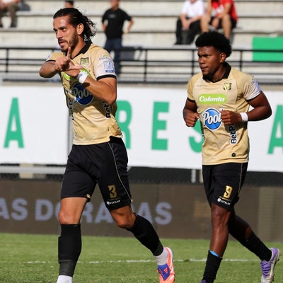 Águilas Doradas vence a Bucaramanga con gol de Varela