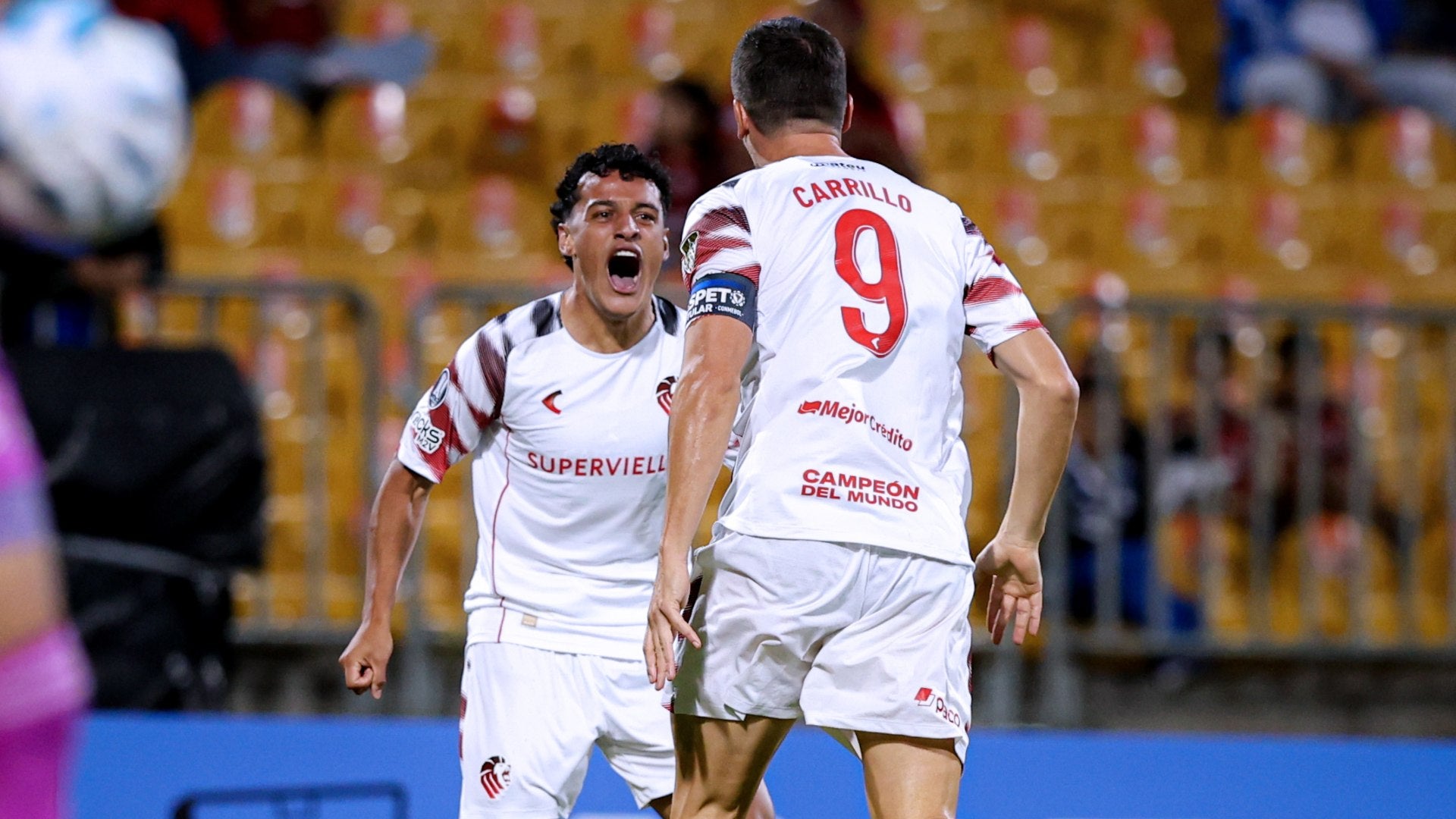 Estudiantes abre el marcador ante Medellín