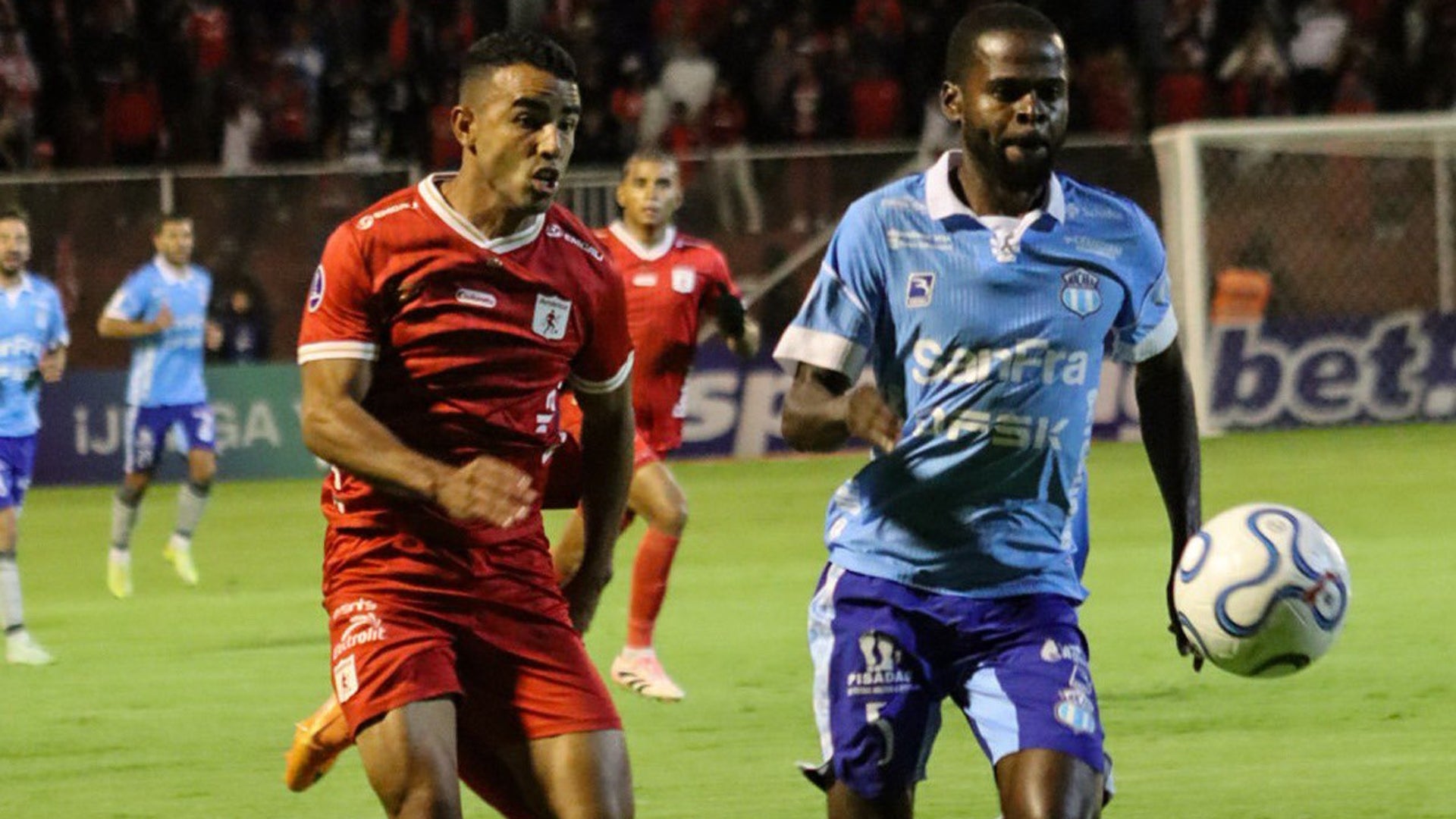 América igualó ante Macará en Ecuador - foto_ @Macara_Oficial