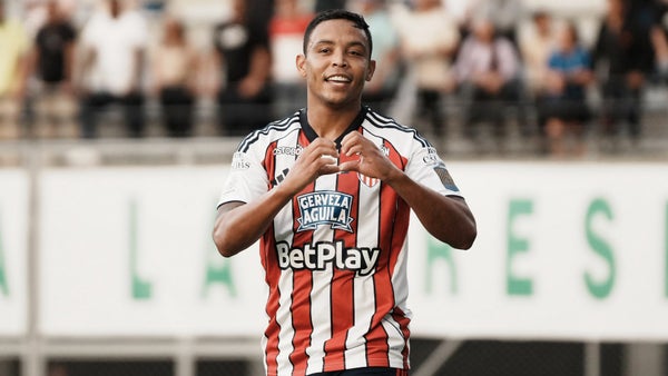 Junior mostró eficacia total y firmó una goleada ante Águilas Doradas