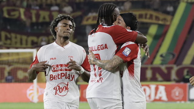 Santa Fe tomó decisión de última hora para enfrentar a Millonarios - VizzorImage